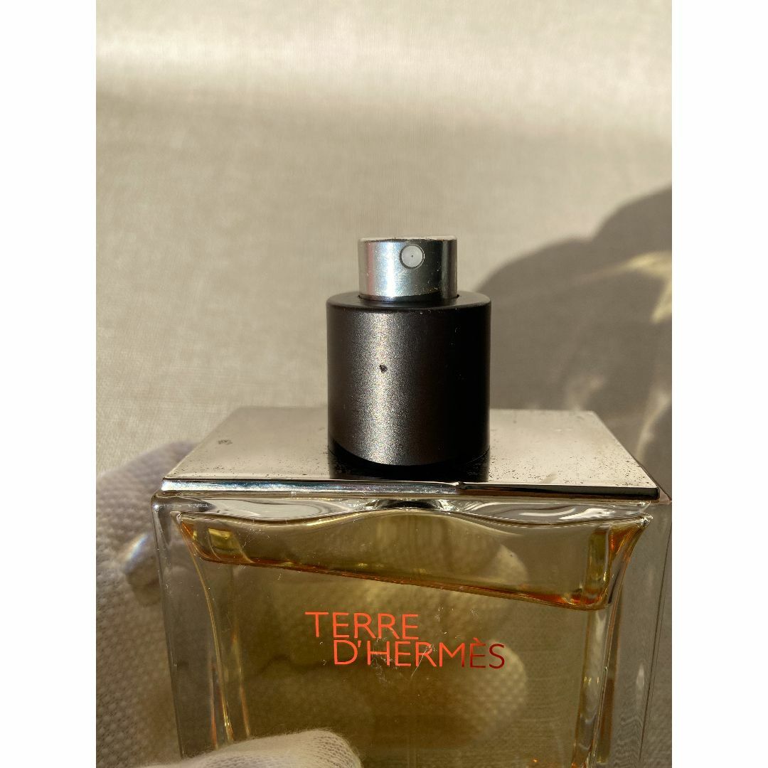 １着でも送料無料 HERMES 香水 HERMES D'HERMES TERRE エルメス ほぼ満タン 貴重 - 香水(女性用)