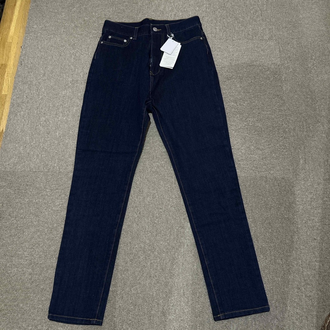 ViS(ヴィス)の新品タグ付き　visスキニーデニムパンツ　L レディースのパンツ(デニム/ジーンズ)の商品写真