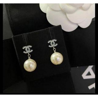 CHANEL(ピアス(両耳用))のフリマアイテム一覧 CHANEL(ピアス(両耳用))のフリマアイテム一覧