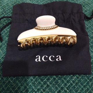 acca - acca トリコローレ 大クリップ ほぼ未使用品です♪の通販 acca - acca トリコローレ 大クリップ ほぼ未使用品です♪の通販