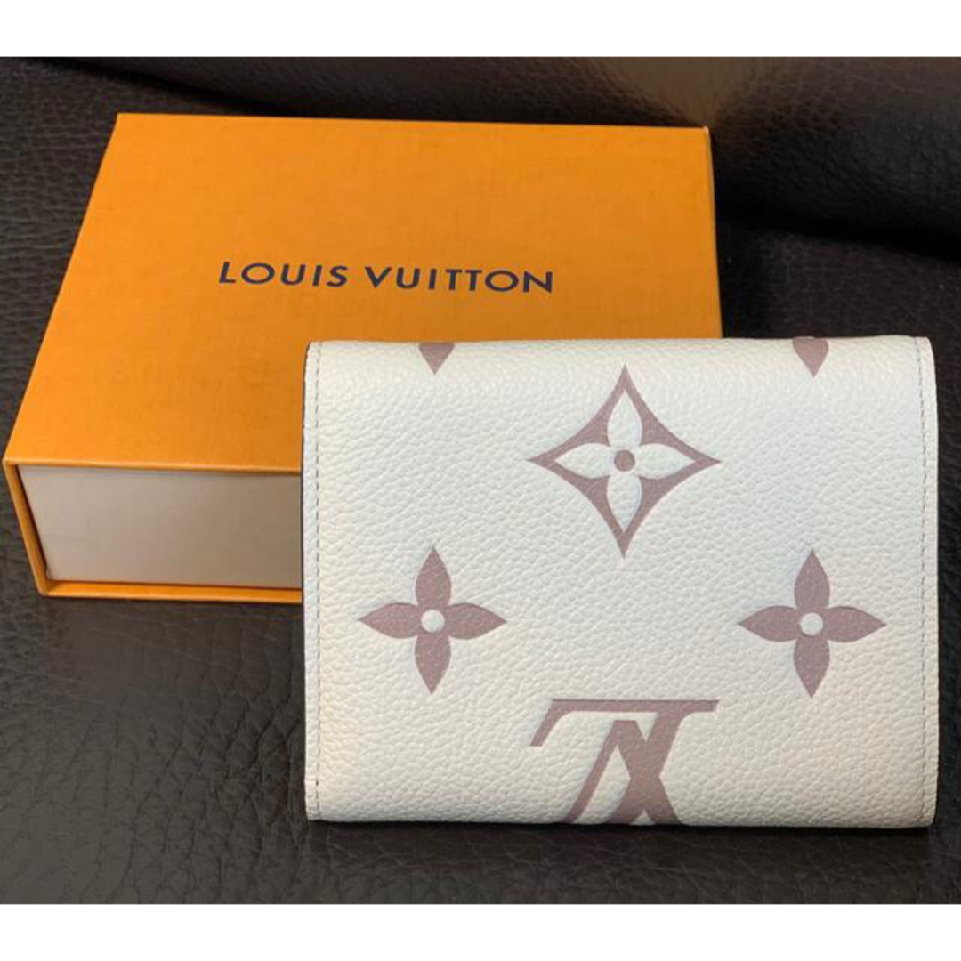 Louis Vuitton ポルトフォイユ・ヴィクトリーヌ