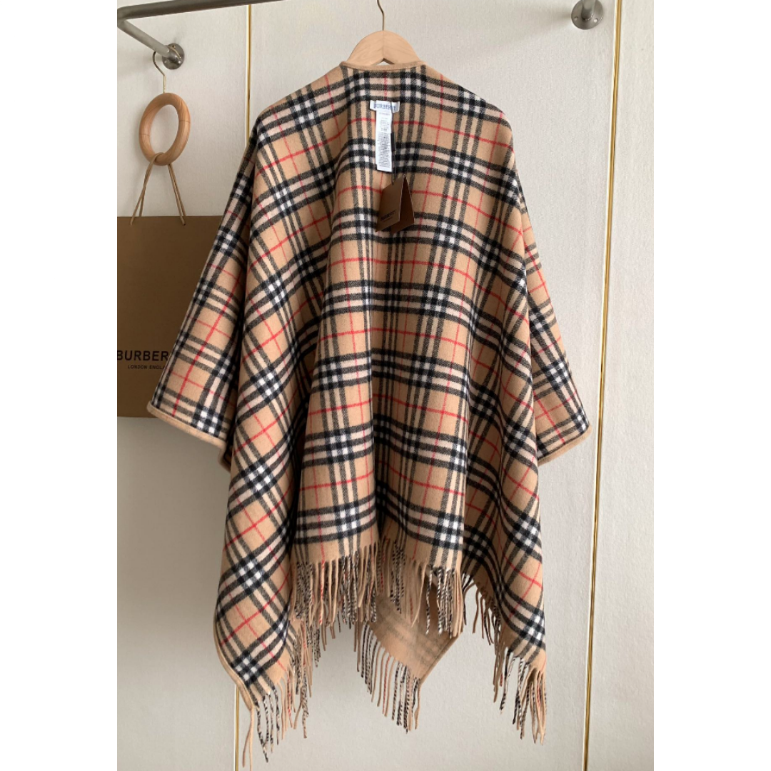 BURBERRY LONDON ノヴァ チェック フリンジ ケープ ポンチョ BURBERRY LONDON ノヴァ チェック フリンジ ケープ ポンチョ
