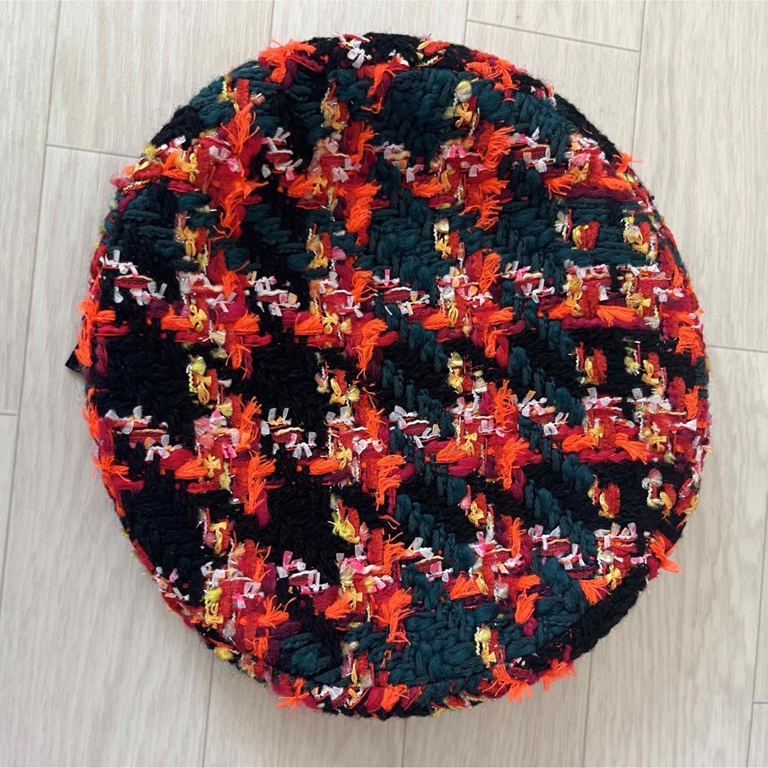 GUCCI - 【未使用品】GUCCI グッチ ベレー帽 希少デザイン 箱 GUCCI - 【未使用品】GUCCI グッチ ベレー帽 希少デザイン 箱