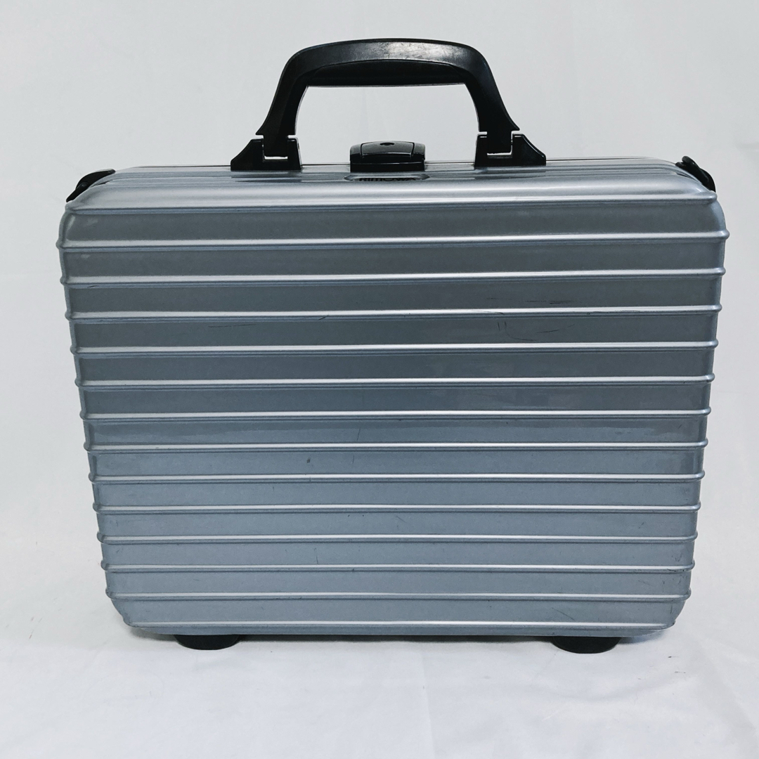 RIMOWA - RIMOWA リモワ アタッシュケース シルバー RIMOWA - RIMOWA リモワ アタッシュケース シルバー
