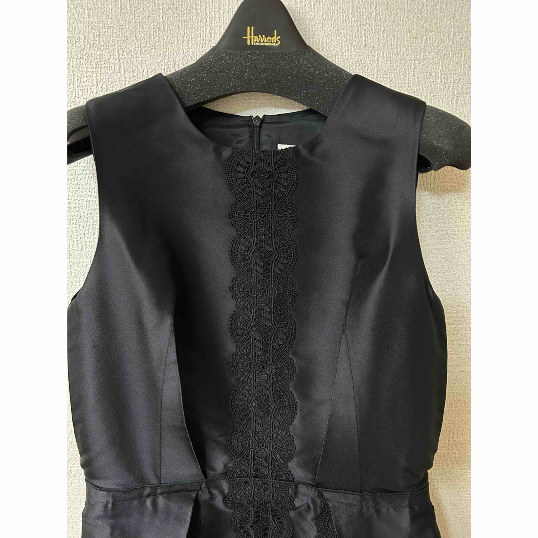 Harrods made in France シルク混黒ドレス ひざ丈ワンピース Harrods made in France シルク混黒ドレス ひざ丈ワンピース
