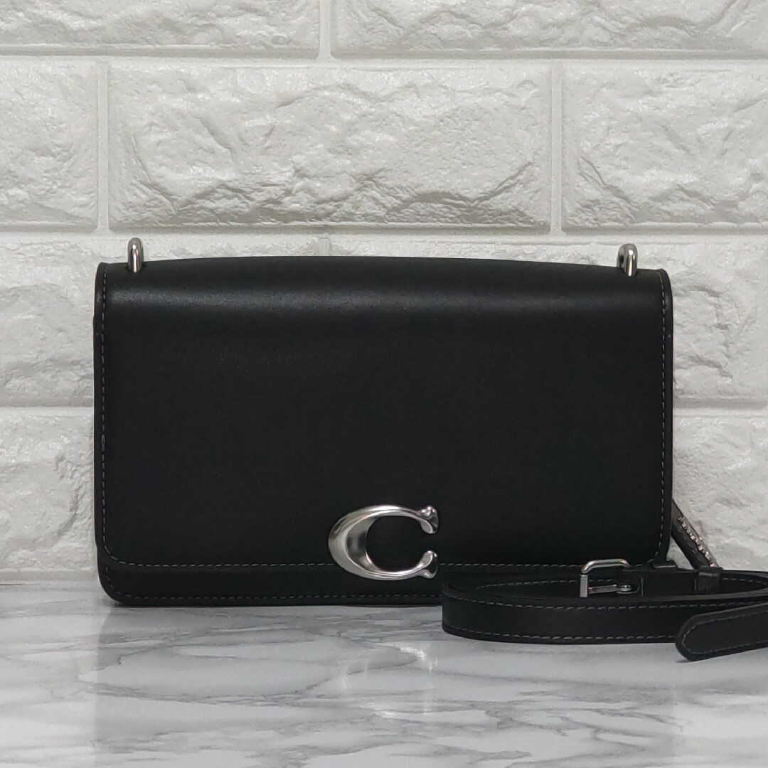 COACH コーチ ショルダーバッグ 新作 バンディット 黒 シルバー COACH コーチ ショルダーバッグ 新作 バンディット 黒 シルバー