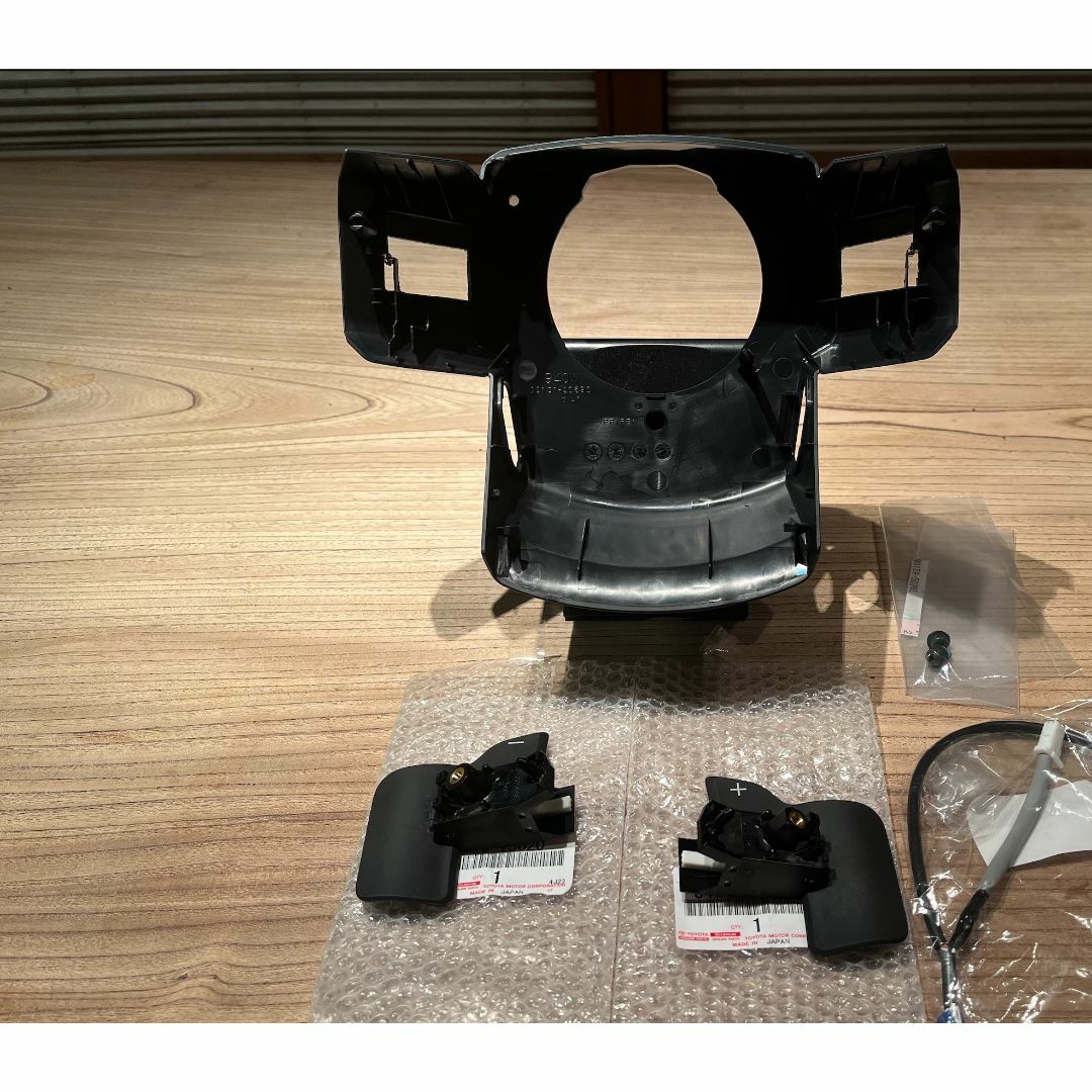 トヨタ - トヨタ純正 ランクル250 ZX標準 パドルシフトセット トヨタ - トヨタ純正 ランクル250 ZX標準 パドルシフトセット