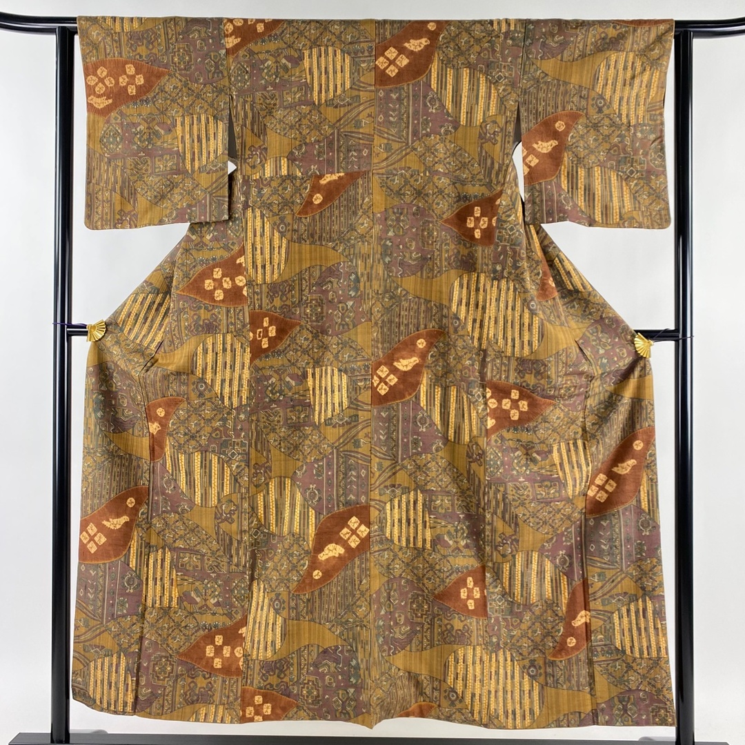 小紋 身丈152cm 裄丈62cm 正絹 美品 逸品 【中古】 着物 小紋 身丈152cm 裄丈62cm 正絹 美品 逸品 【中古】 着物