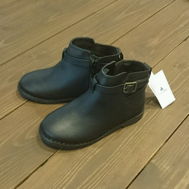 GAP Kids(ギャップキッズ)の新品gap☆ショートブーツ キッズ/ベビー/マタニティのキッズ靴/シューズ(15cm~)(ブーツ)の商品写真