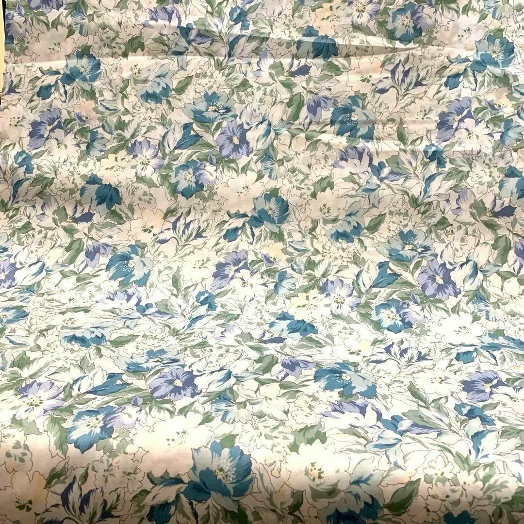 【生地】 Munsell Collection 80サテン・花柄 ・110×2m