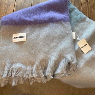 JIL SANDER(マフラー/ショール)のフリマアイテム一覧 JIL SANDER(マフラー/ショール)のフリマアイテム一覧