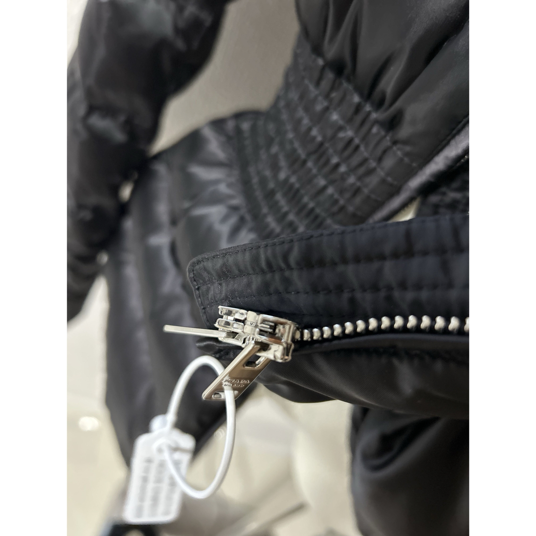 PRADA - 【PRADA】 未使用品 ダウンコート 黒 46の通販 by PRADA - 【PRADA】 未使用品 ダウンコート 黒 46の通販 by