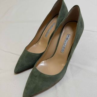 PELLICO(グリーン・カーキ/緑色系)のフリマアイテム一覧 PELLICO(グリーン・カーキ/緑色系)のフリマアイテム一覧