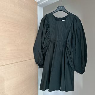 MSGM(ひざ丈ワンピース)のフリマアイテム一覧 MSGM(ひざ丈ワンピース)のフリマアイテム一覧