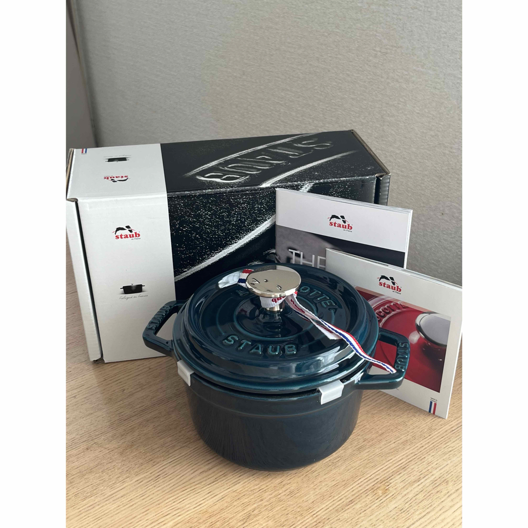 新品未使用】staub 14cm ラ・メール ストウブ ココット ラウンド 新品未使用】staub 14cm ラ・メール ストウブ ココット ラウンド