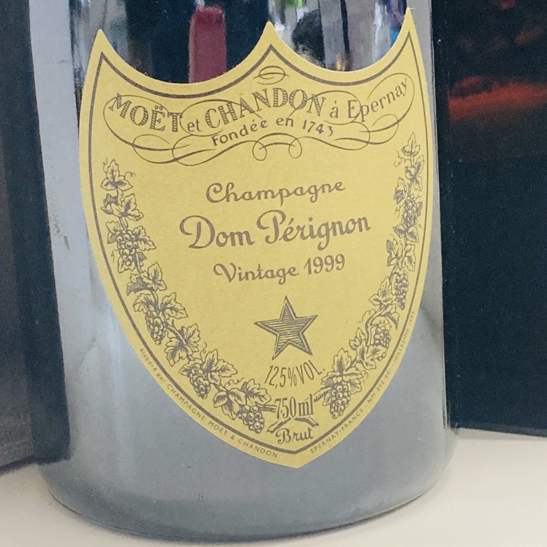Dom Pérignon - ドンペリ ドンペリニヨン 白 ヴィンテージ 1999 Dom Pérignon - ドンペリ ドンペリニヨン 白 ヴィンテージ 1999