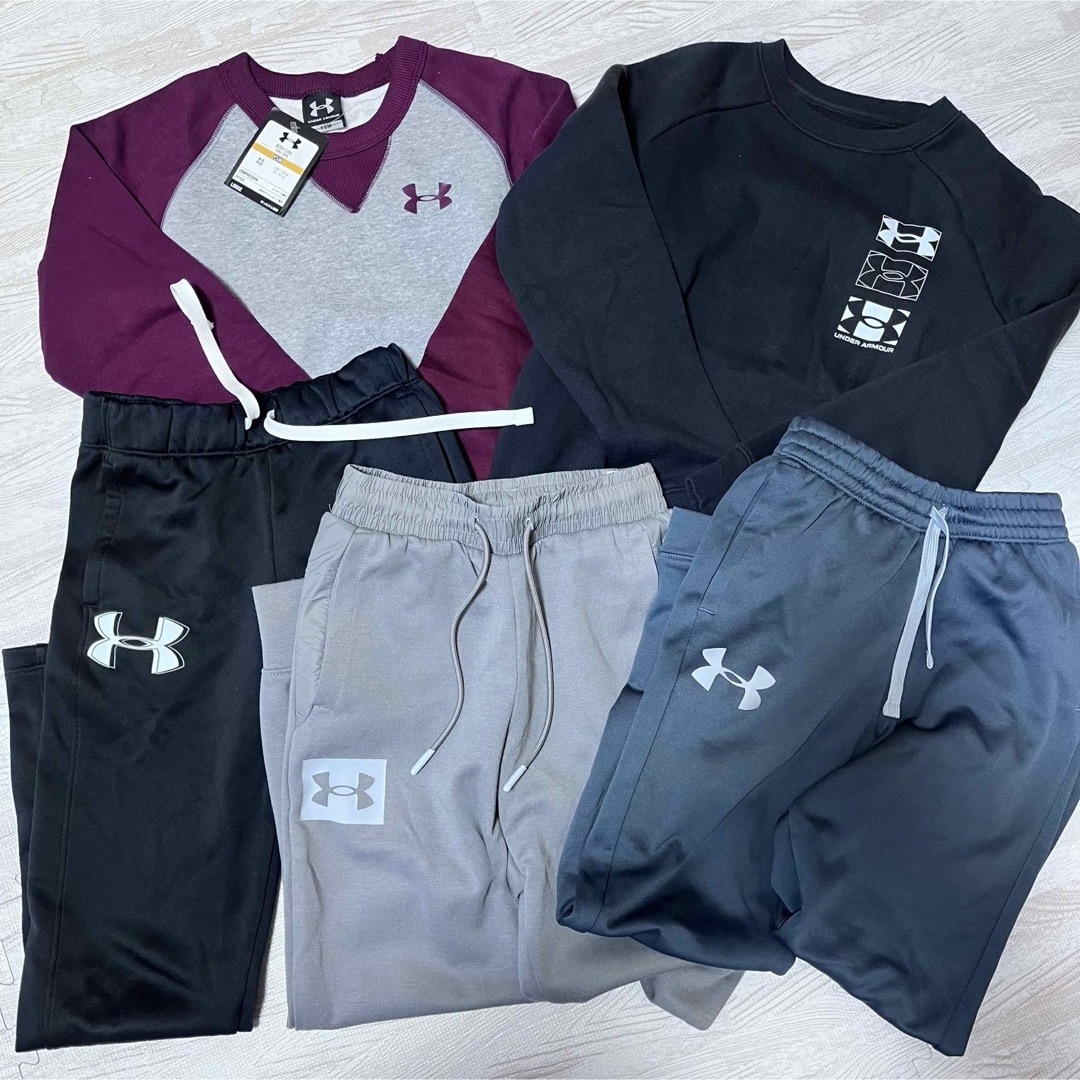 UNDER ARMOUR(アンダーアーマー)の新品あり　アンダーアーマー   YSM 130cm トレーナー　パンツ キッズ/ベビー/マタニティのキッズ服男の子用(90cm~)(Tシャツ/カットソー)の商品写真