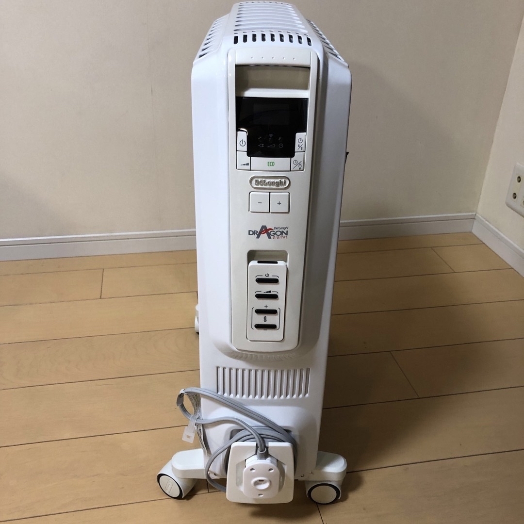 DeLonghi オイルヒーター TDD0915w 1500W DeLonghi オイルヒーター TDD0915w 1500W