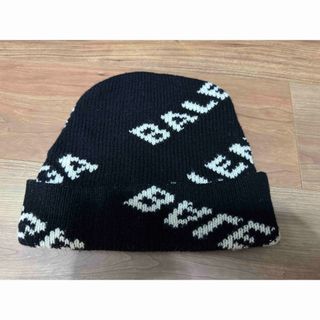 BALENCIAGA(ニット帽/ビーニー)のフリマアイテム一覧 BALENCIAGA(ニット帽/ビーニー)のフリマアイテム一覧