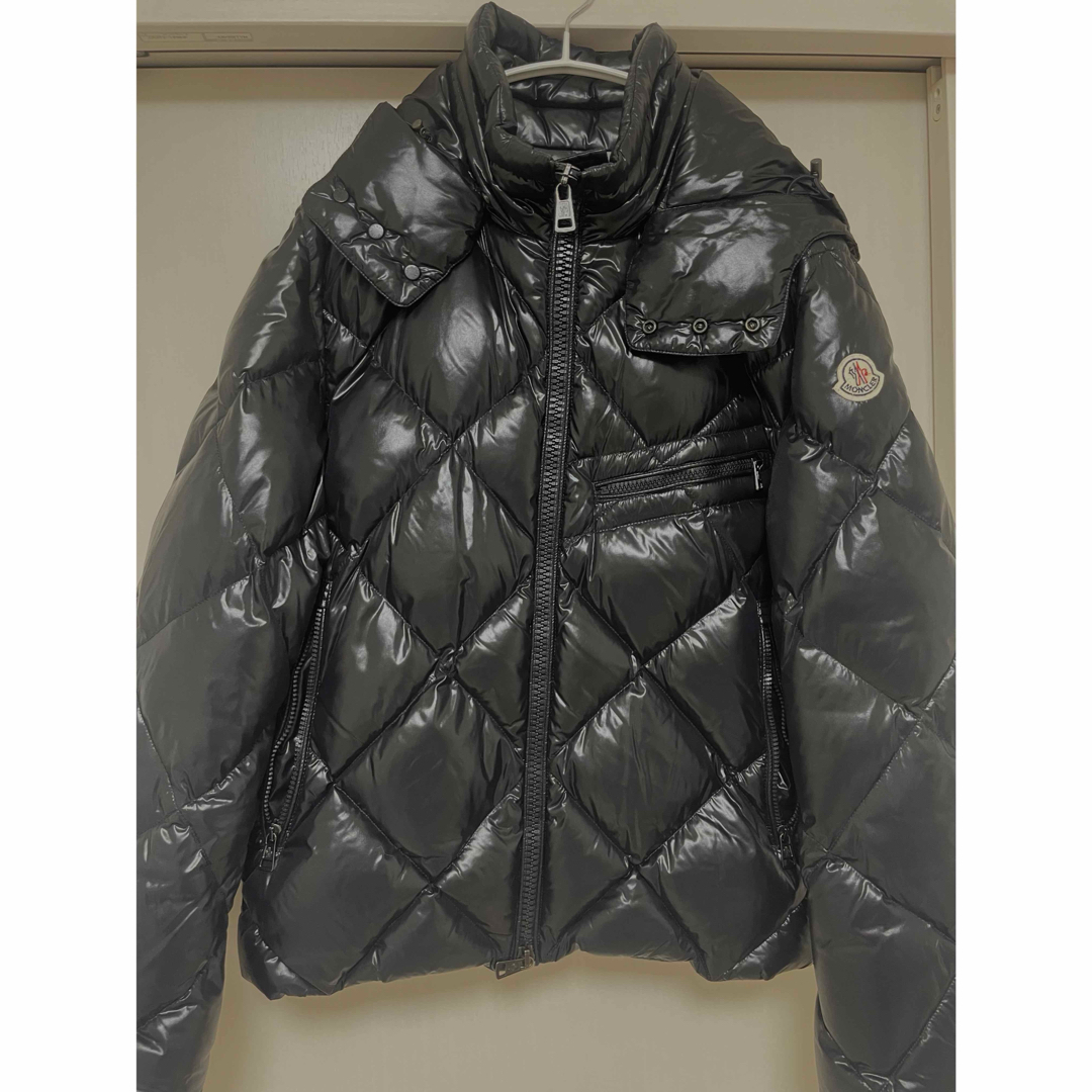MONCLER - 最終値下げ!モンクレール ダウンジャケット 美品 L MONCLER - 最終値下げ!モンクレール ダウンジャケット 美品 L