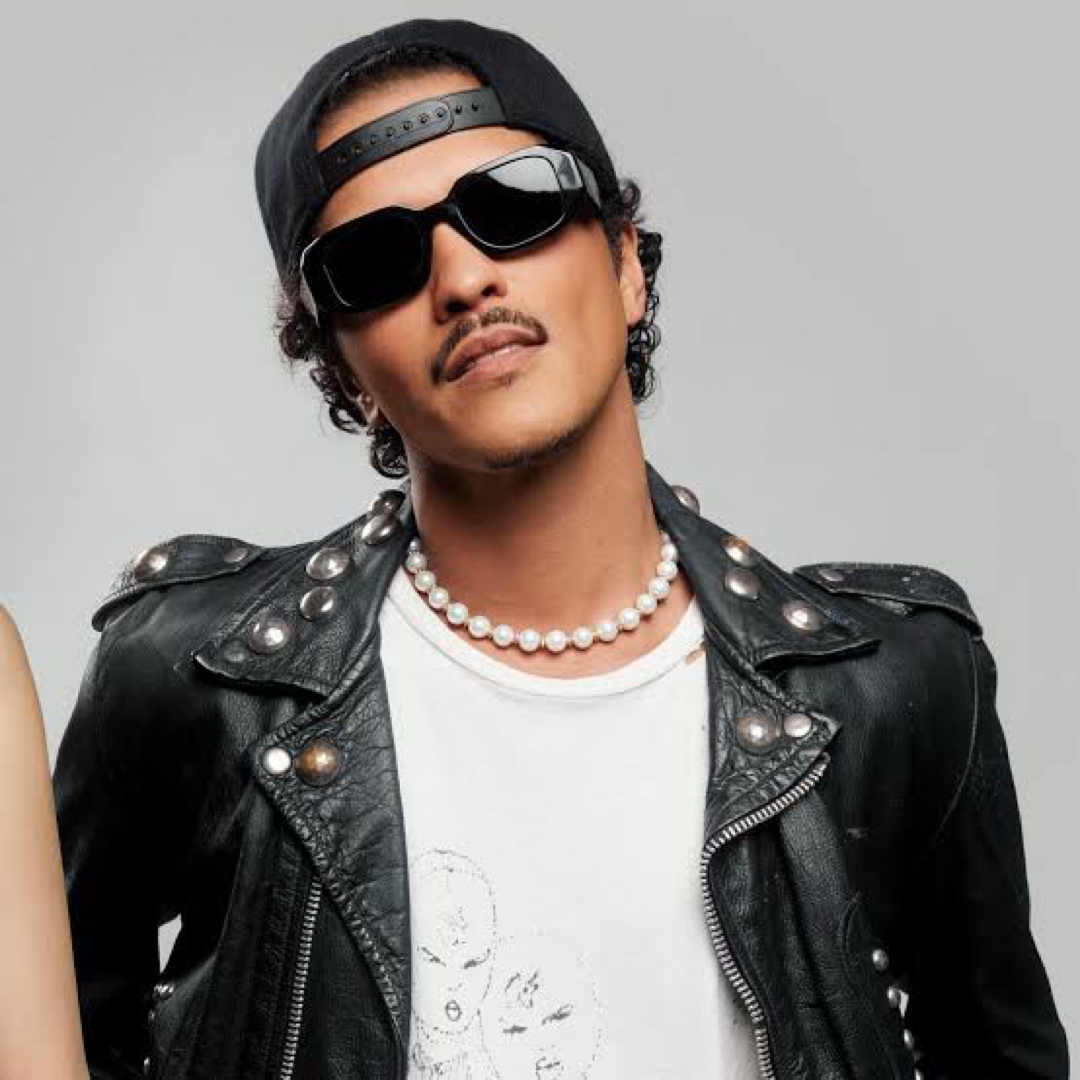PRADA - PRADA プラダ SPR17W bruno mars 愛用 Asian Fitの通販 PRADA - PRADA プラダ SPR17W bruno mars 愛用 Asian Fitの通販