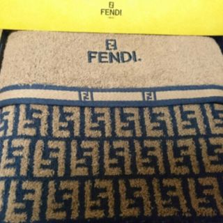 FENDI(タオル/バス用品)のフリマアイテム一覧 FENDI(タオル/バス用品)のフリマアイテム一覧