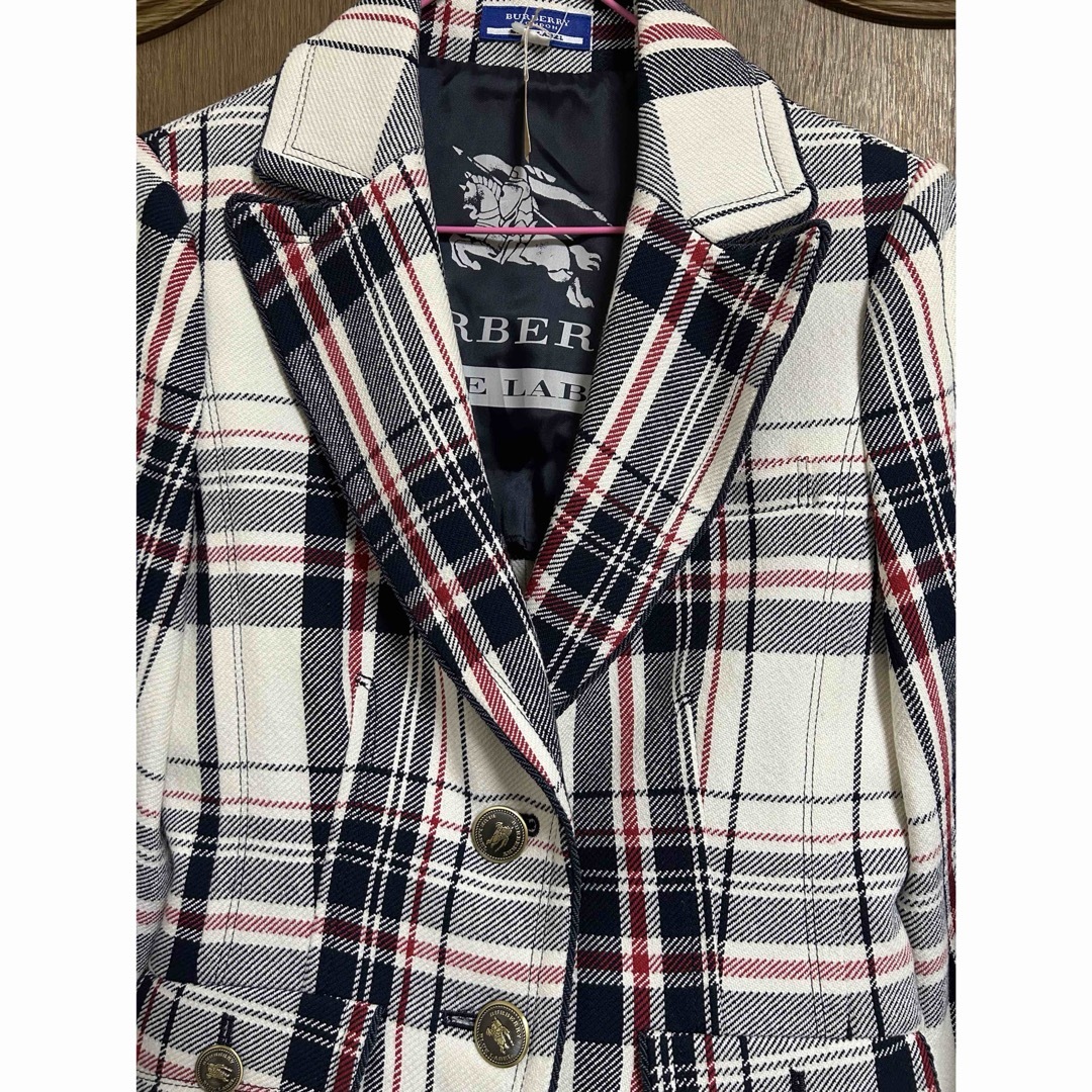 BURBERRY BLUE LABEL チェックジャケット、スカートセットアップ BURBERRY BLUE LABEL チェックジャケット、スカートセットアップ