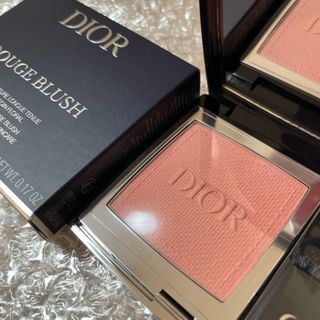 Christian Dior - 【New・限定カラー・完売品】ディオール チーク 290 シグネチャーシマーの通販 by サクラももいちごM's shop|クリスチャンディオールならラクマ Christian Dior - 【New・限定カラー・完売品】ディオール チーク 290 シグネチャーシマーの通販 by サクラももいちごM's shop|クリスチャンディオールならラクマ