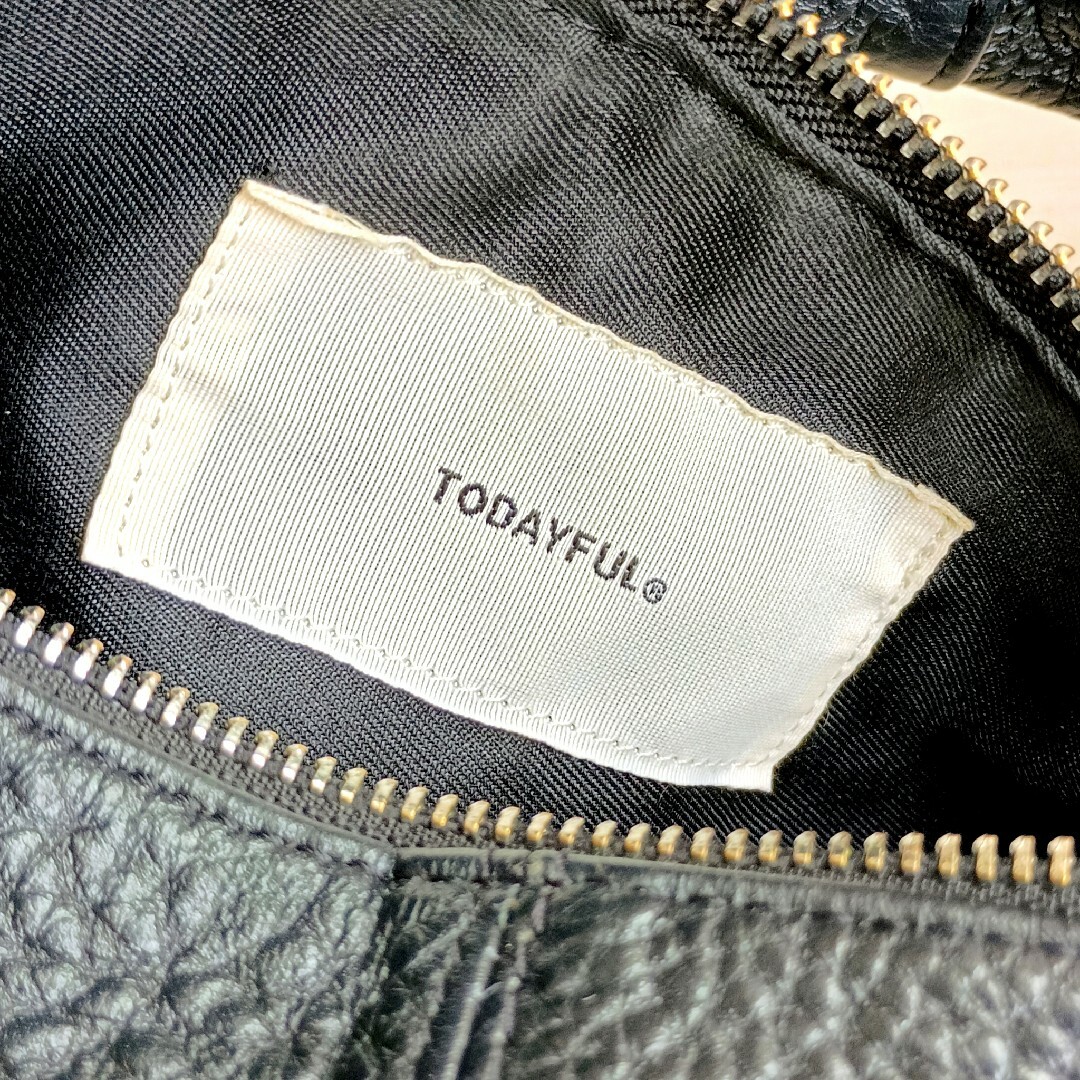最終値下げ【美品】TODAYFUL Leather Wrap Bag 最終値下げ【美品】TODAYFUL Leather Wrap Bag