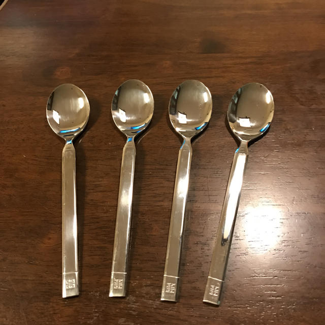 GIVENCHY - なずな様専用ジバンシースプーンセットの通販 by GIVENCHY - なずな様専用ジバンシースプーンセットの通販 by
