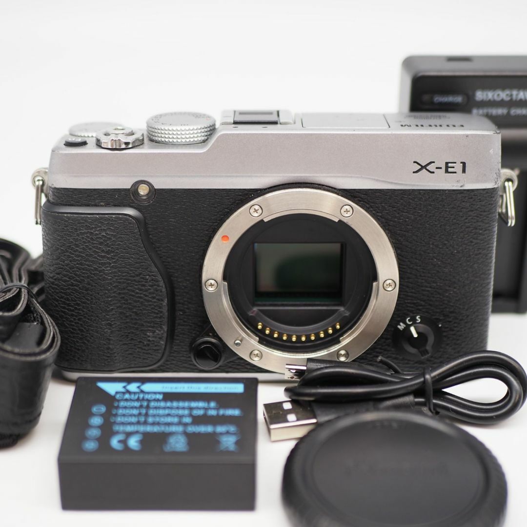 □並品□ FUJIFILM X-E1 ボディ シルバー □並品□ FUJIFILM X-E1 ボディ シルバー