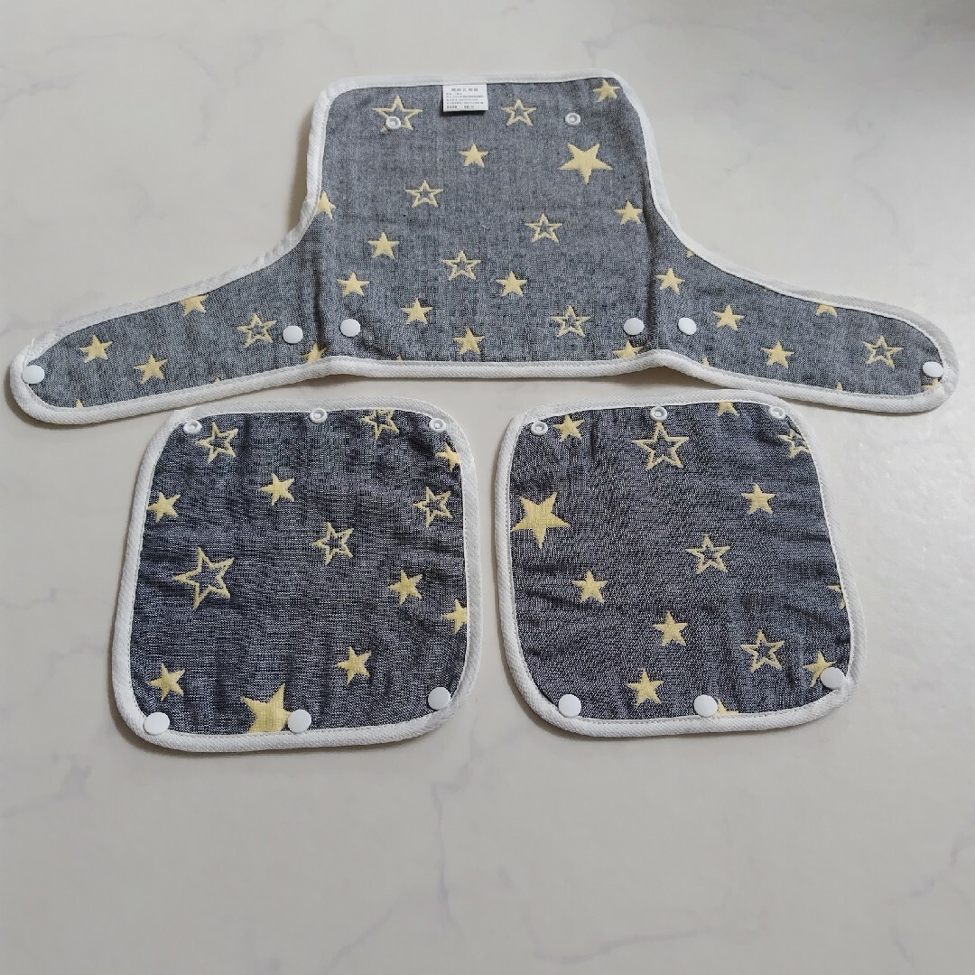 抱っこ紐カバー キッズ/ベビー/マタニティの外出/移動用品(抱っこひも/おんぶひも)の商品写真