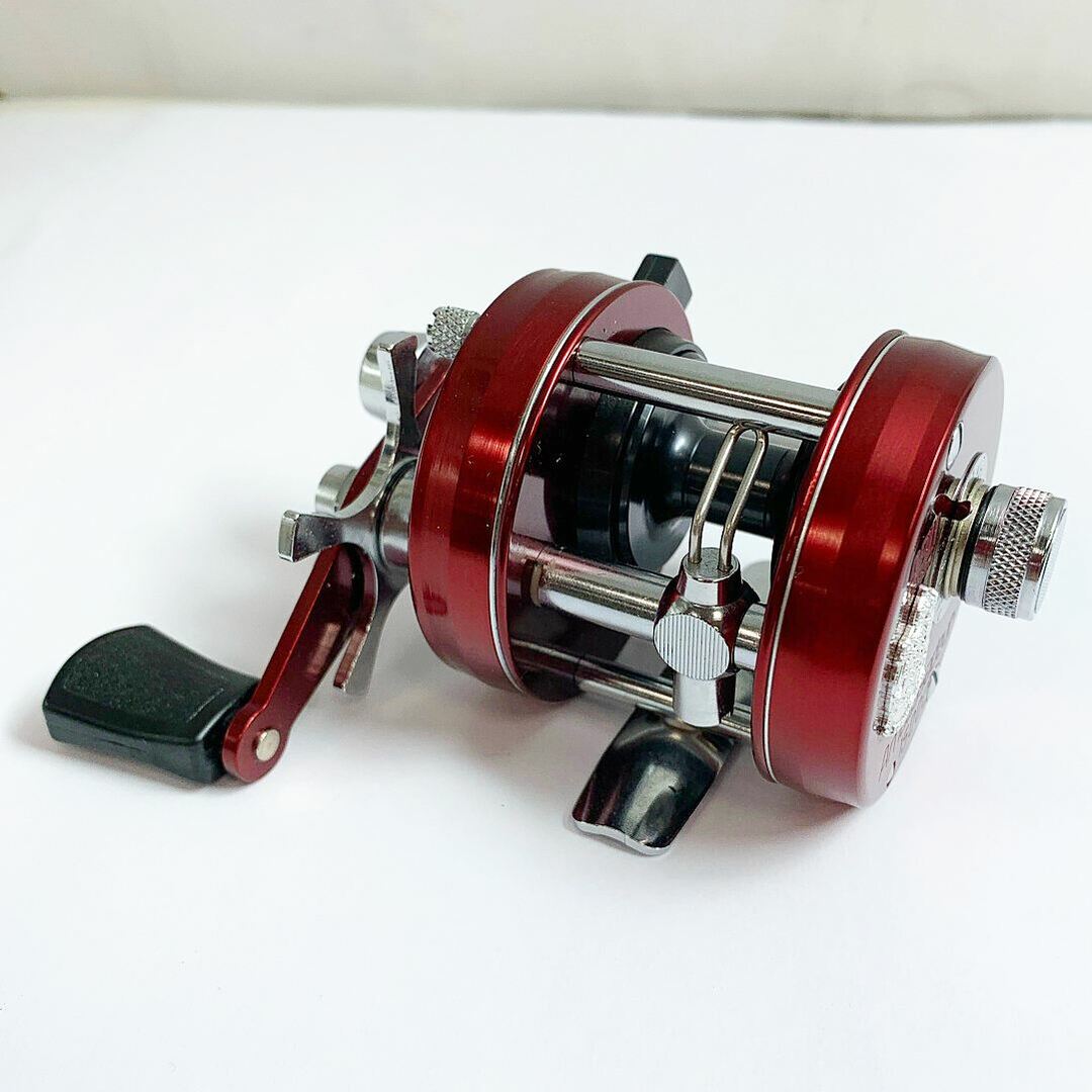 ABU Ambassadeur 1500C (Burgundy)アブ アンバサダー 1500C ABU Ambassadeur 1500C (Burgundy)アブ アンバサダー 1500C