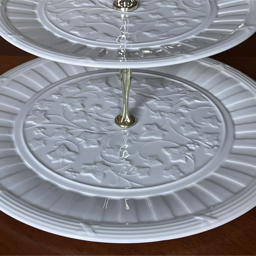 希少品】ウェッジウッド☆Classic Garden☆ケーキスタンド 希少品】ウェッジウッド☆Classic Garden☆ケーキスタンド