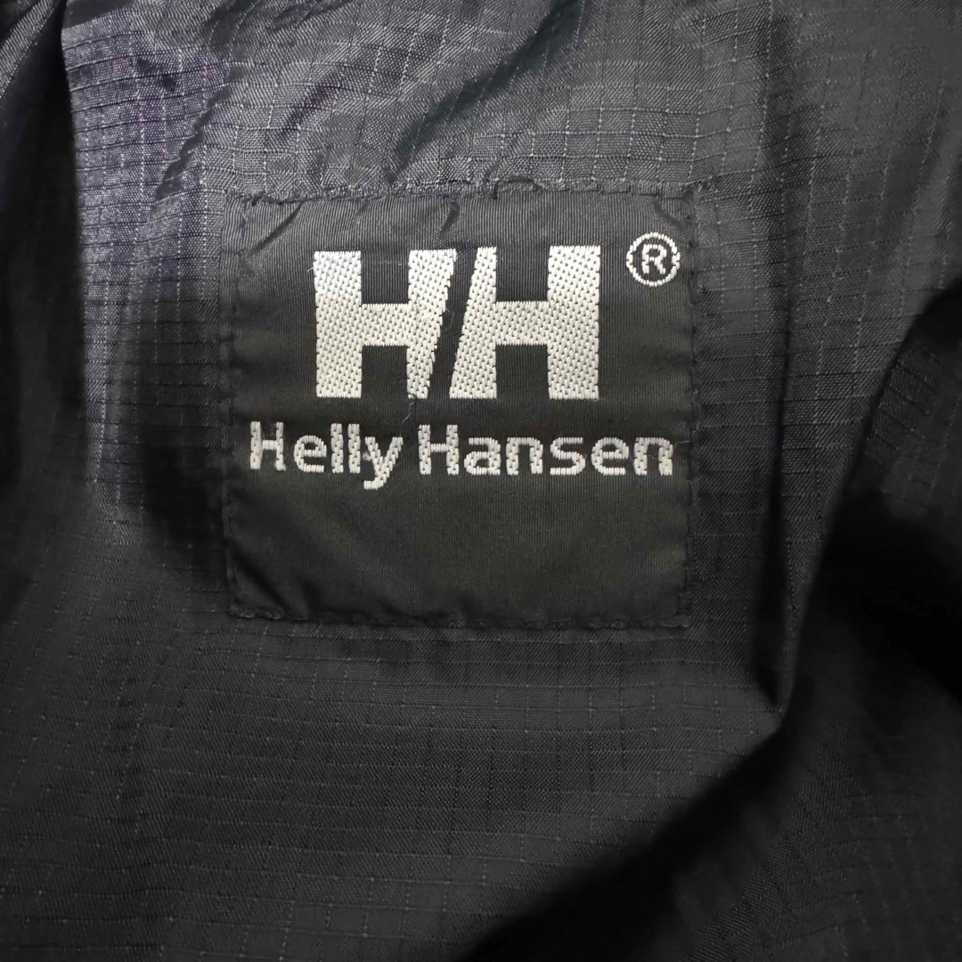 HELLY HANSEN - HELLY HANSEN リバーシブル肉厚ダウンジャケット HELLY HANSEN - HELLY HANSEN リバーシブル肉厚ダウンジャケット