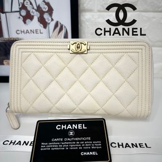 CHANEL(財布 ・ ホワイト/白色系)のフリマアイテム一覧 CHANEL(財布 ・ ホワイト/白色系)のフリマアイテム一覧