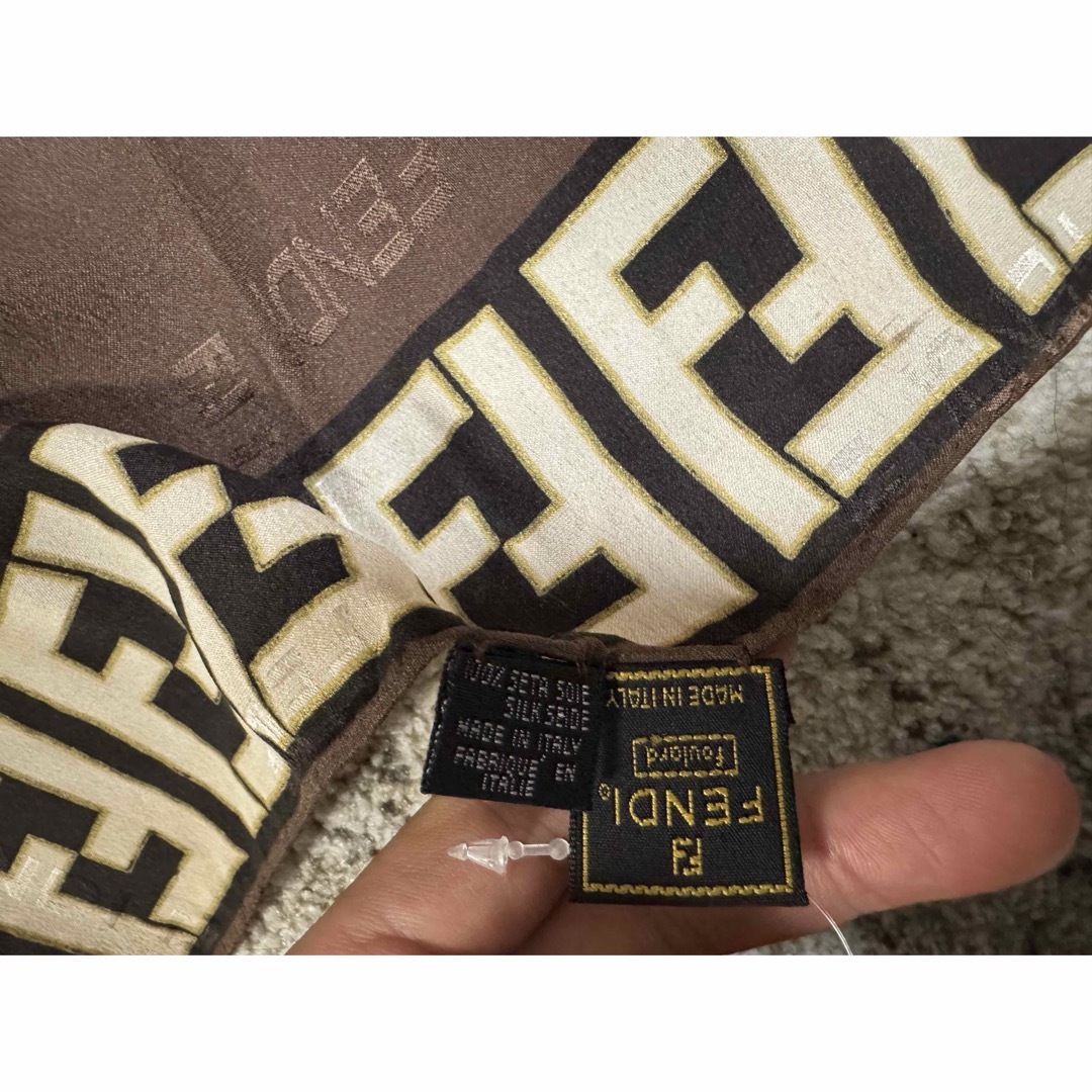 FENDI - フェンディ FENDI スカーフ ストール ズッカ柄 シルク FENDI - フェンディ FENDI スカーフ ストール ズッカ柄 シルク