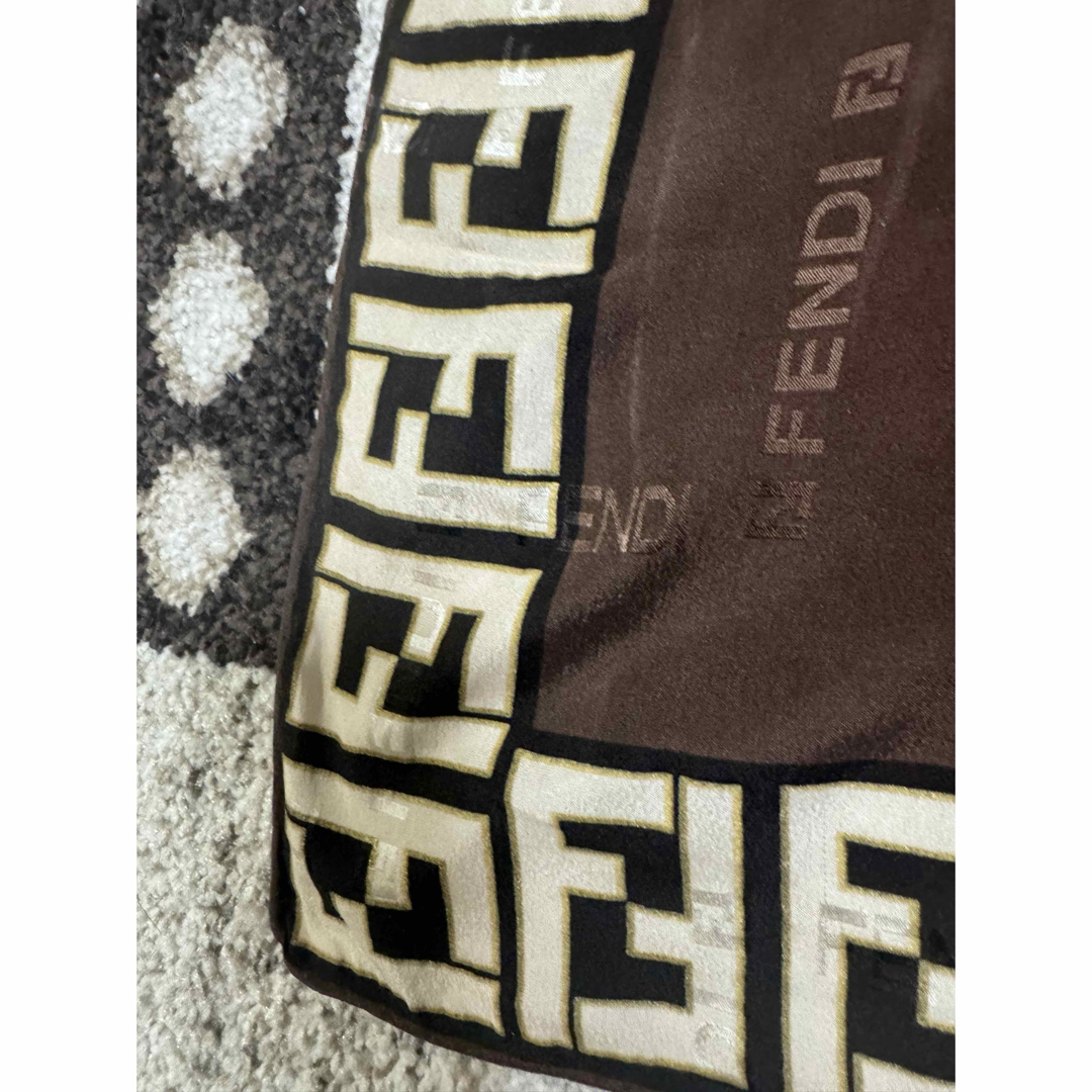 FENDI - フェンディ FENDI スカーフ ストール ズッカ柄 シルク FENDI - フェンディ FENDI スカーフ ストール ズッカ柄 シルク