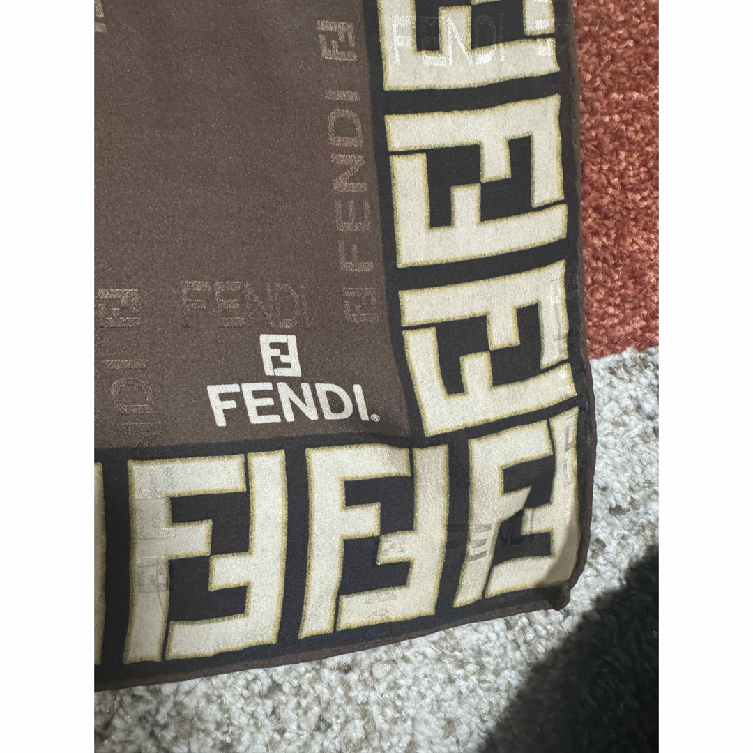 FENDI - フェンディ FENDI スカーフ ストール ズッカ柄 シルク FENDI - フェンディ FENDI スカーフ ストール ズッカ柄 シルク
