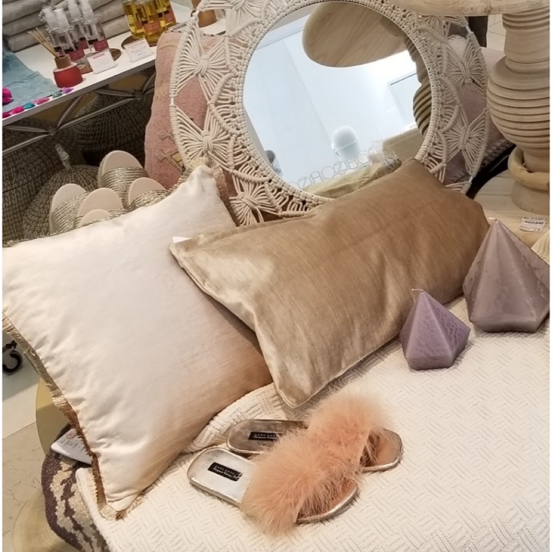 ZARA HOME - ザラホーム クッションカバーの通販 by ZARA HOME - ザラホーム クッションカバーの通販 by
