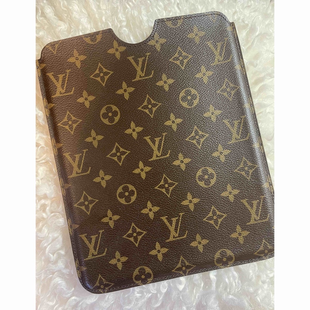 LOUIS VUITTON - LOUIS VUITTON iPadケース