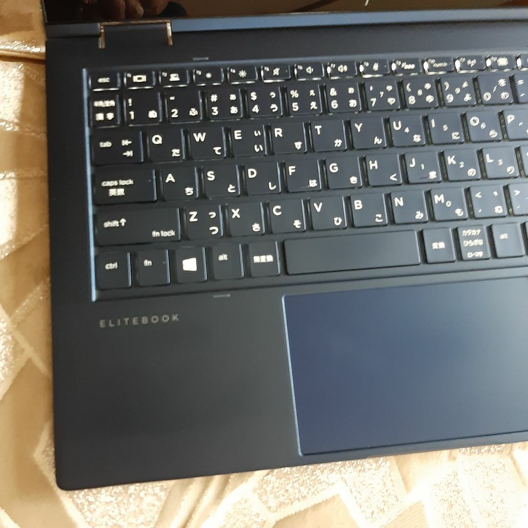 8世代 i5 8265U 256G 8G タッチ Dragonfly HP 8世代 i5 8265U 256G 8G タッチ Dragonfly HP