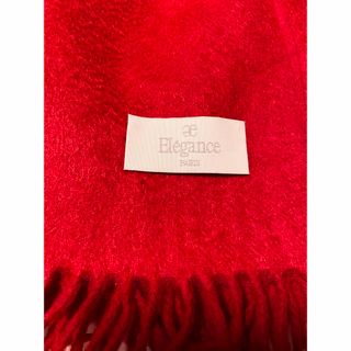 エレガンス(Elégance.)のElegance 赤 カシミヤ100フリンジ付きストール(ストール/パシュミナ)