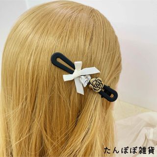 大きめ　ツバキお花フラワー　リボン　ハートラインストーン　ヘアピン　ヘアクリップ(ヘアピン)