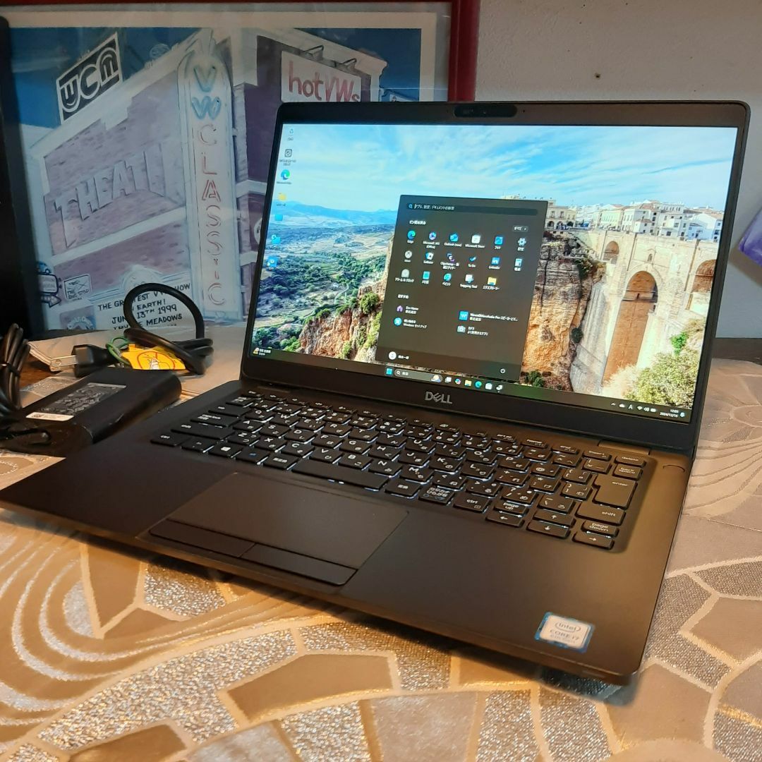 DELL 5300 8世代 i7 256G 16G FHD DELL 5300 8世代 i7 256G 16G FHD