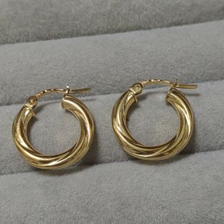 UNOAERRE(ピアス)のフリマアイテム一覧 UNOAERRE(ピアス)のフリマアイテム一覧