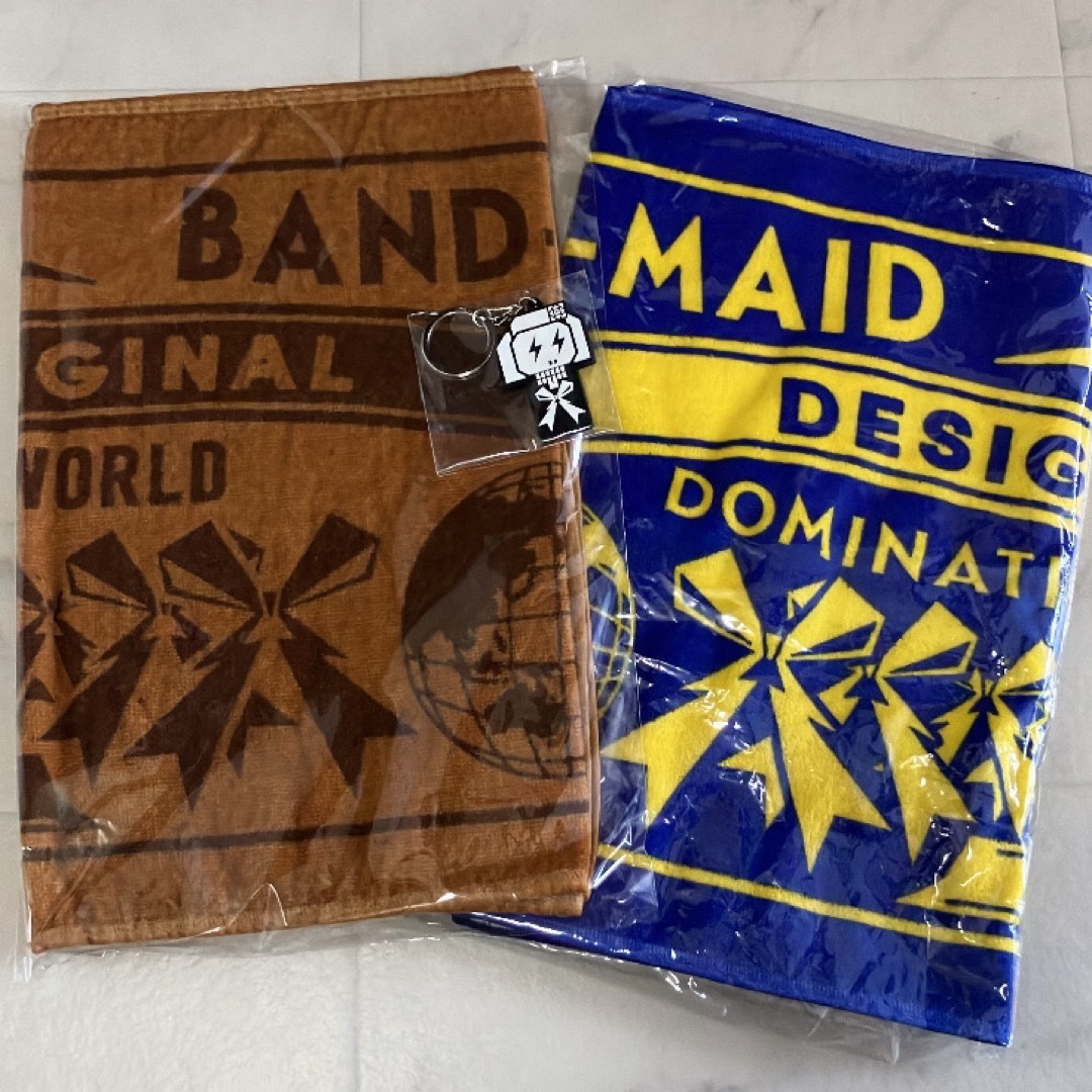 BAND-MAID タオル、キーホルダーセット エンタメ/ホビーのタレントグッズ(ミュージシャン)の商品写真
