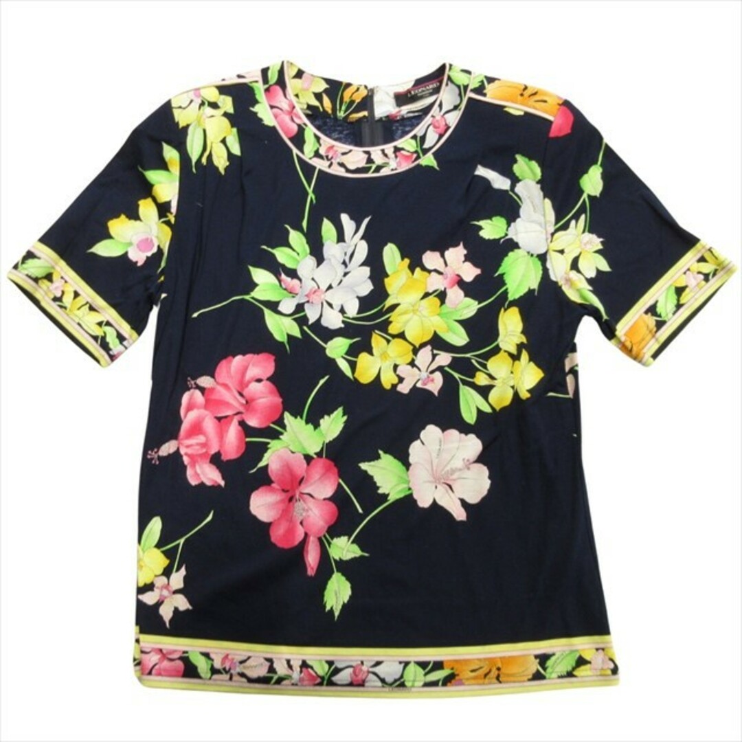 美品 レオナール LEONARD 花柄 カットソー Tシャツ 黒地 サイズ 美品 レオナール LEONARD 花柄 カットソー Tシャツ 黒地 サイズ