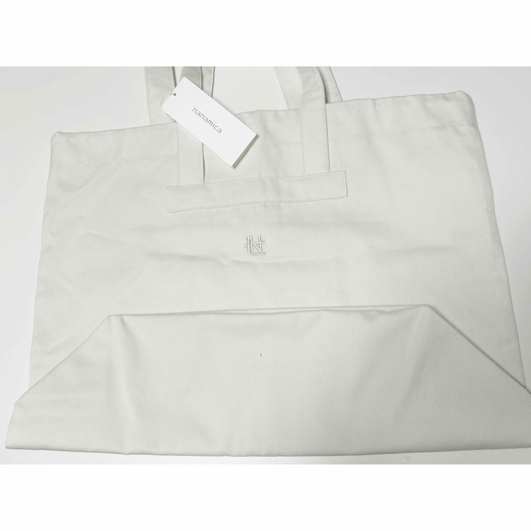 新品nanamicaナナミカ☆日本円約23,716円 完売トートバック 白