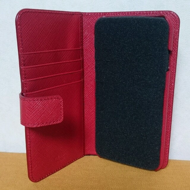 手帳型スマホケース プラダ 手帳型スマホケース プラダ